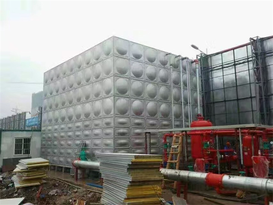 錫林浩特不銹鋼水箱